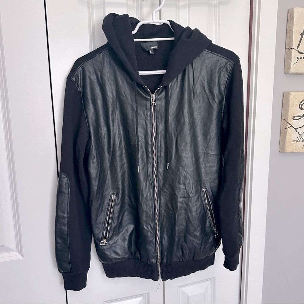 Aritzia Wilfred free vegan leather hoodie zip up